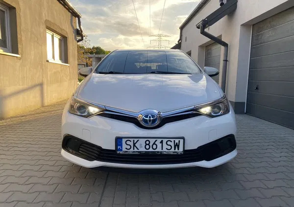 toyota auris małopolskie Toyota Auris cena 44900 przebieg: 229541, rok produkcji 2017 z Kraków